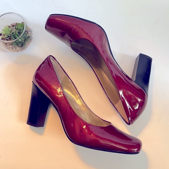 Me Too “Pebbles” patent leather heels - Picture 3 of 8